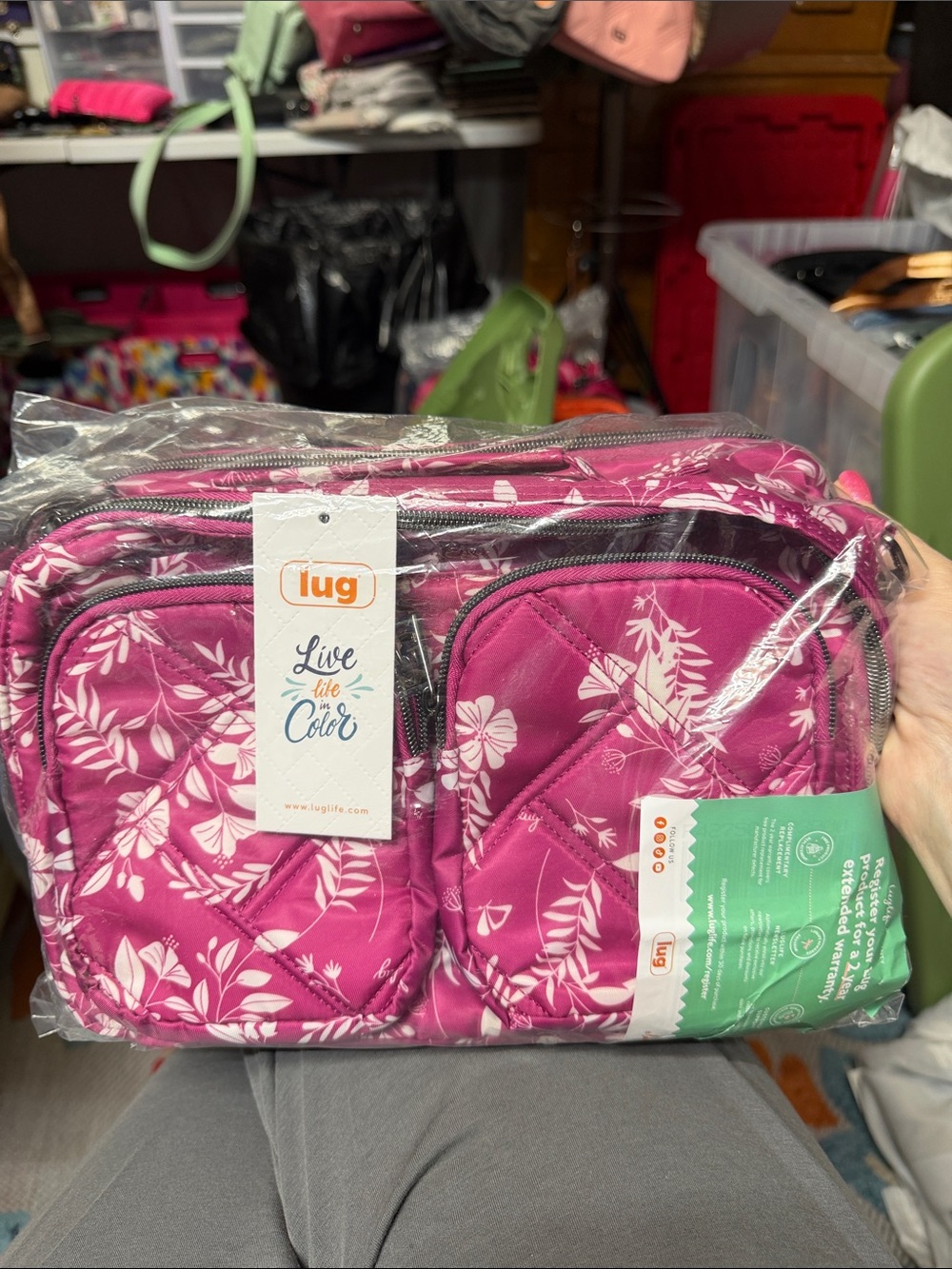 Lug Rider BNWT never opened Flourish Berry Beautiful 🩷🤍🩷🤍🩷